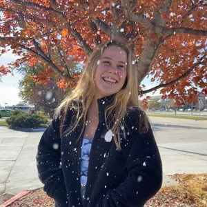 Meet your Posher, Haley